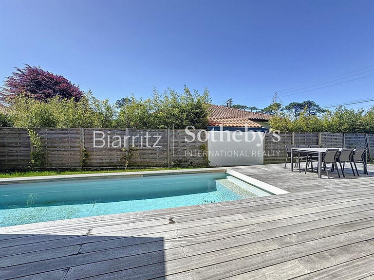 Maison Anglet - 5 chambres - 200m²