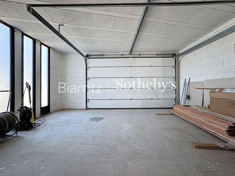 Maison Anglet - 5 chambres - 200m²