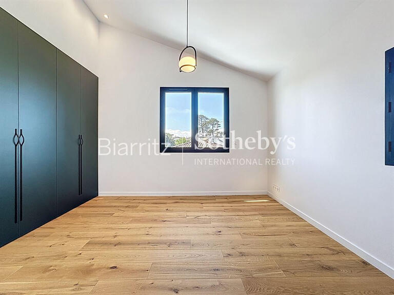 Maison Anglet - 5 chambres - 200m²