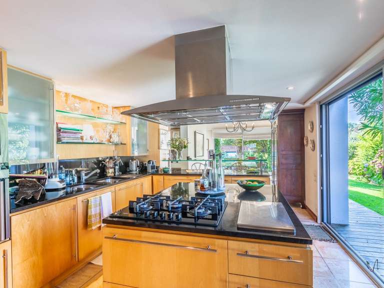 Maison Anglet - 5 chambres - 258m²