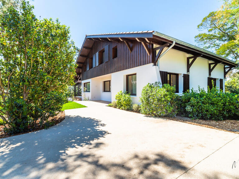 Maison Anglet - 5 chambres - 310m²