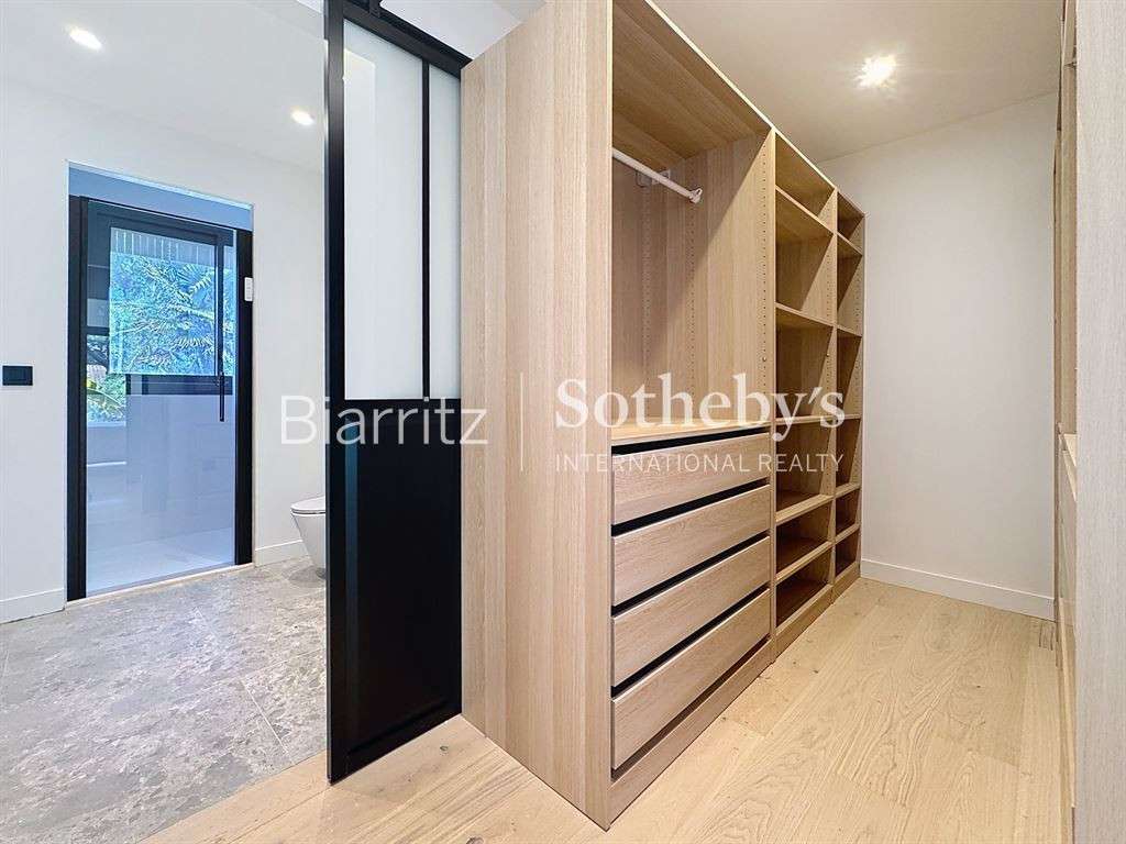 House Anglet