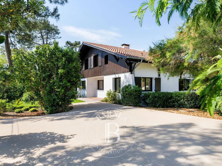 Maison Anglet - 5 chambres - 350m²