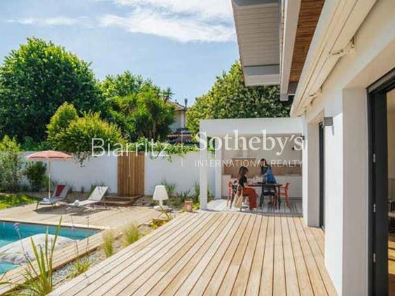 House Anglet