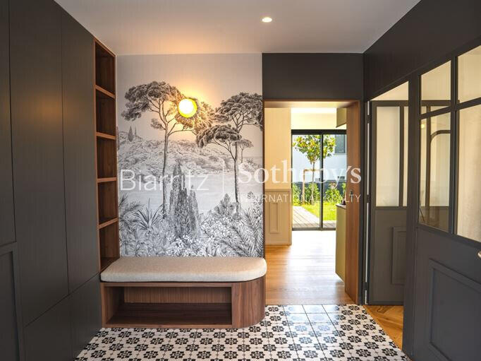 Maison Anglet - 4 chambres - 309m²