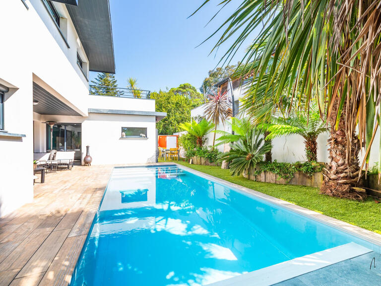 Maison Anglet - 5 chambres - 196m²