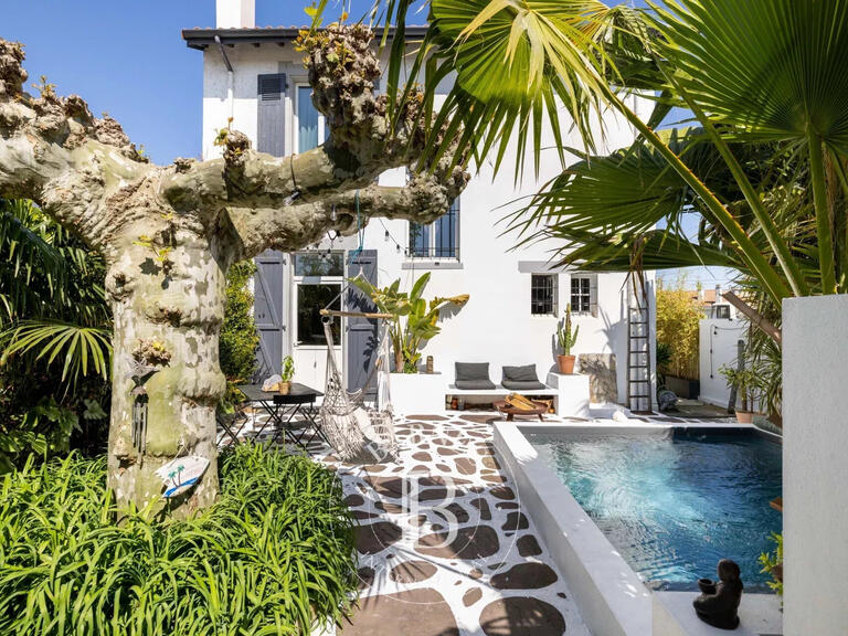 Maison Anglet - 4 chambres - 160m²