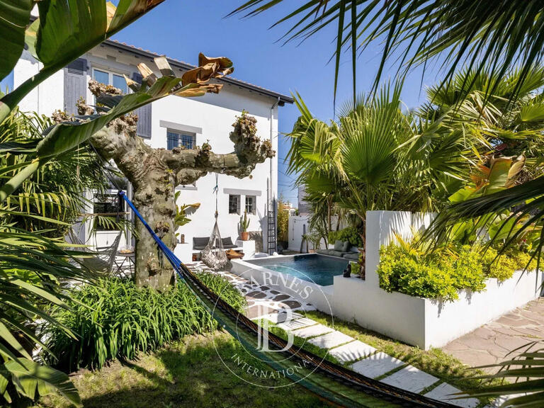 Maison Anglet - 4 chambres - 160m²