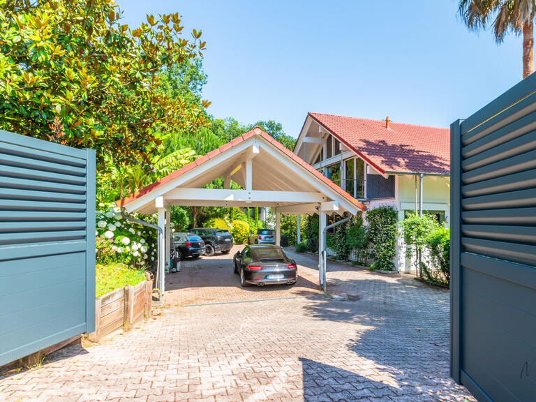 Maison Anglet - 5 chambres - 290m²