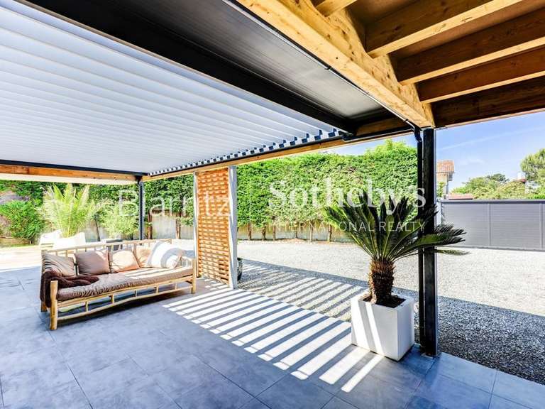 Maison Anglet - 4 chambres - 192m²