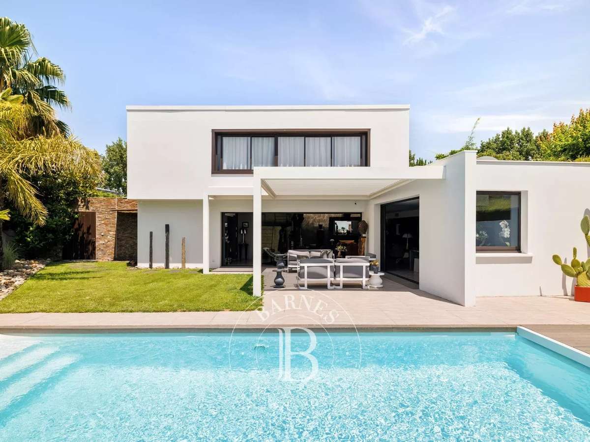 House Anglet