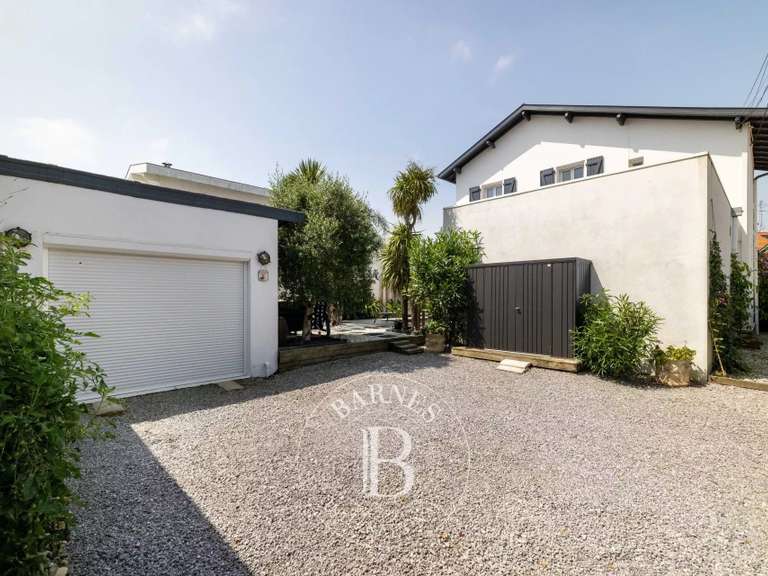 Maison Anglet - 3 chambres - 127m²
