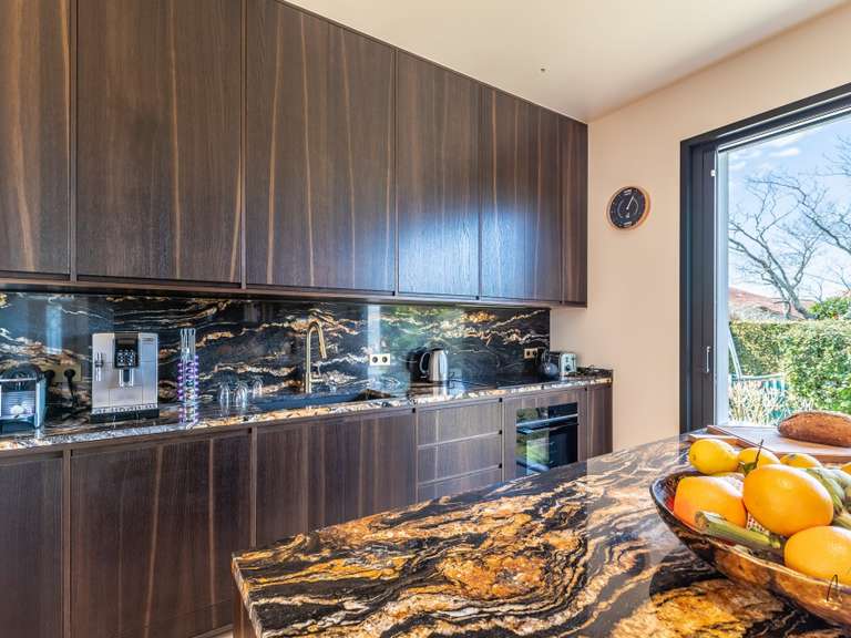Maison Anglet - 6 chambres - 180m²