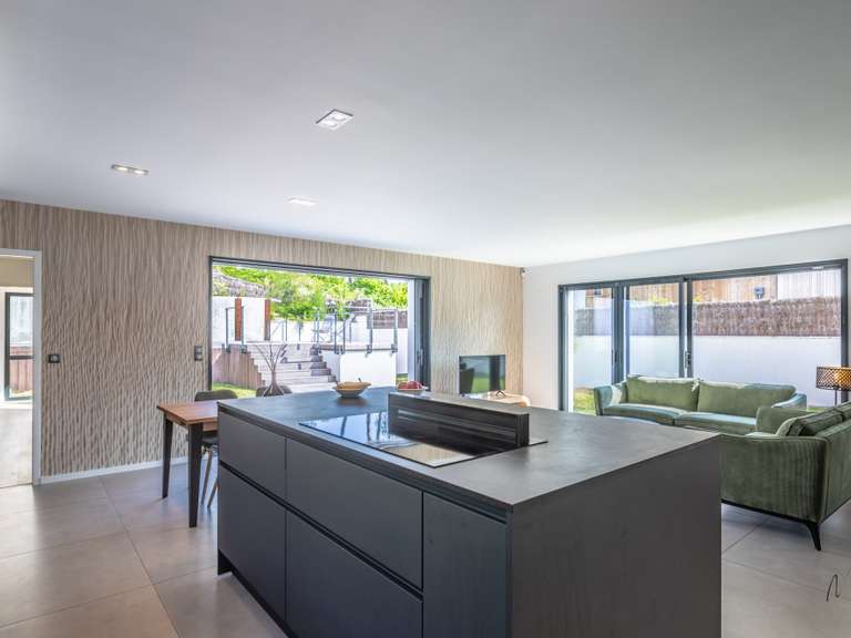 Maison Anglet - 4 chambres - 194m²