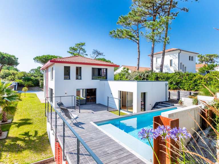 Maison Anglet - 4 chambres - 194m²