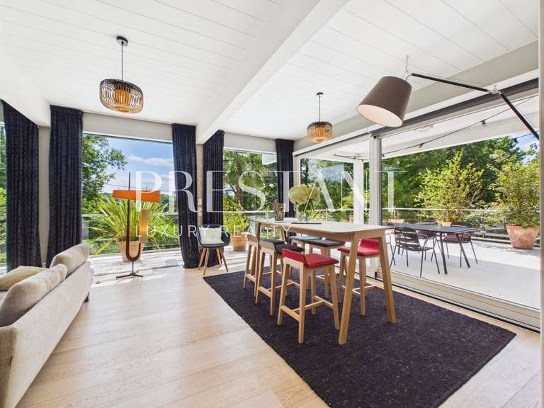 Maison Anglet - 5 chambres - 337m²