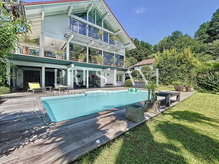 Maison Anglet - 5 chambres - 337m²