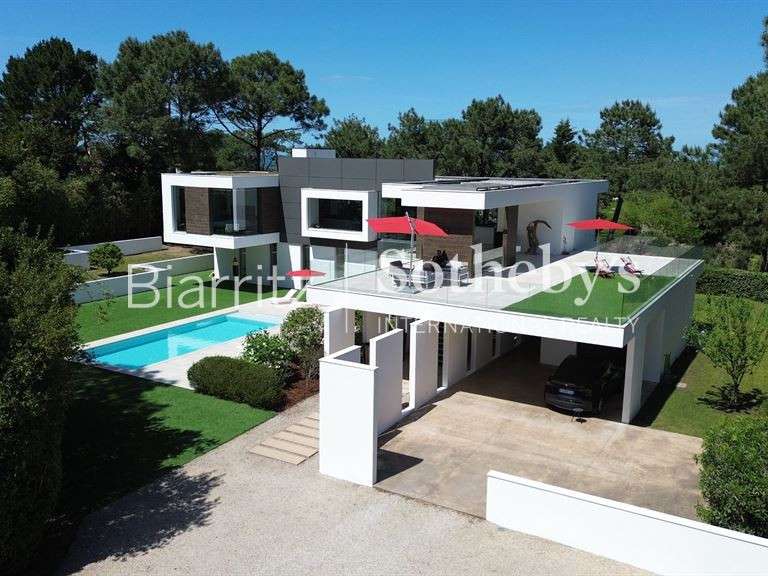 Maison Anglet - 4 chambres - 400m²