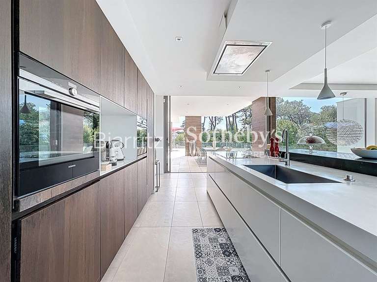 Maison Anglet - 4 chambres - 400m²