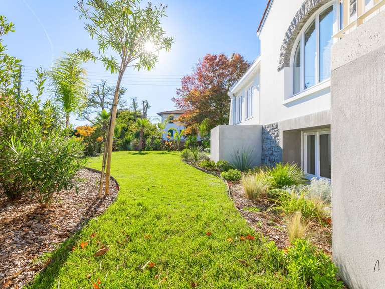 Maison Anglet - 5 chambres - 187m²