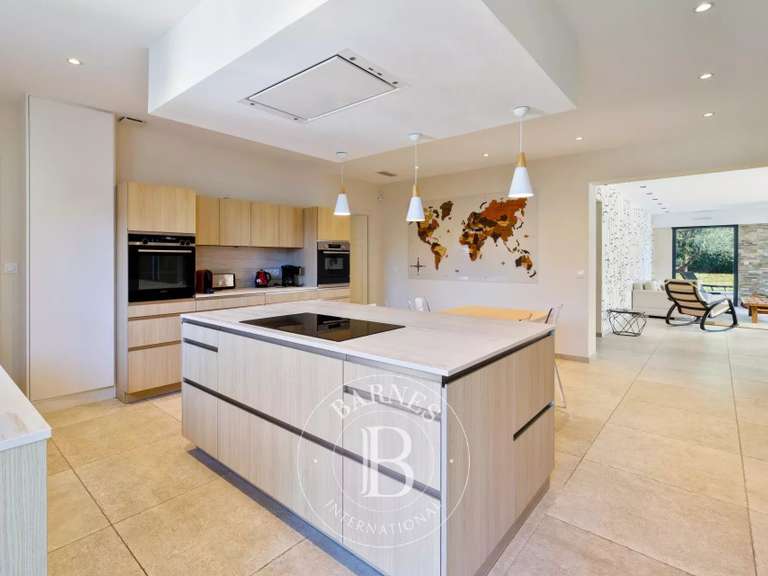 Maison Anglet - 4 chambres - 208m²