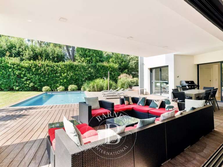 Maison Anglet - 4 chambres - 390m²
