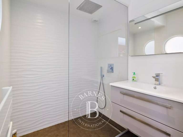 Maison Anglet - 4 chambres - 390m²