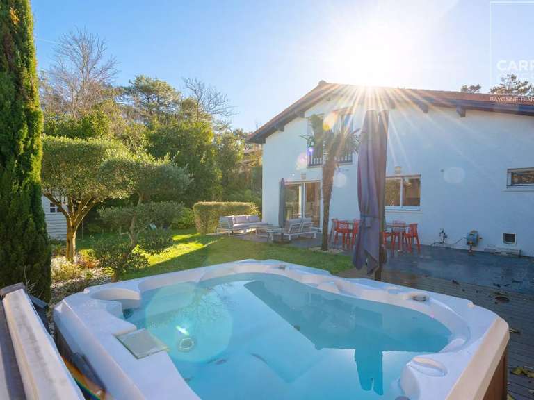 Maison Anglet - 4 chambres - 180m²