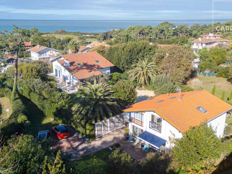 Maison Anglet - 4 chambres - 180m²