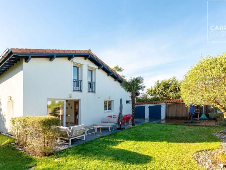 Maison Anglet - 4 chambres - 180m²