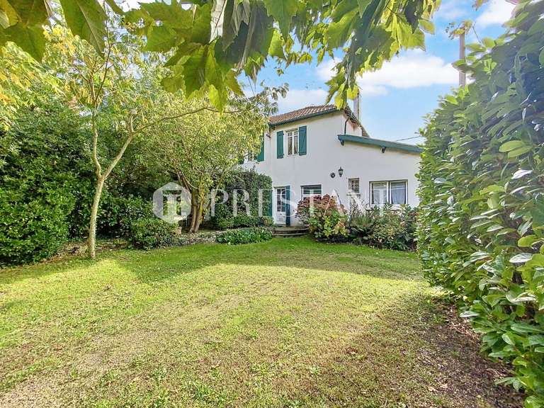 Maison Anglet - 6 chambres - 175m²