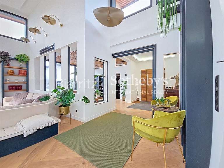 Maison Anglet - 4 chambres - 435m²