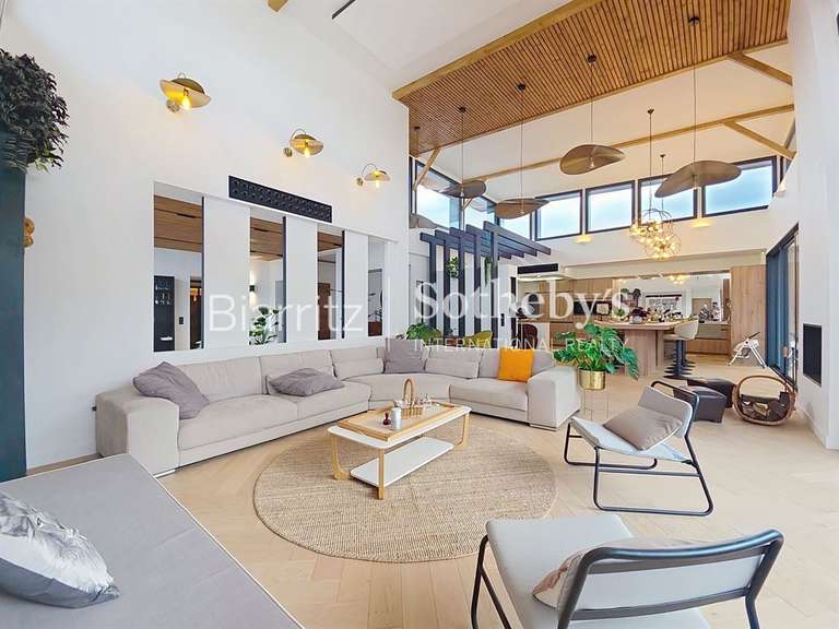 Maison Anglet - 4 chambres - 435m²