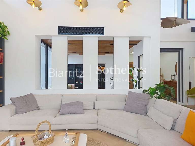 Maison Anglet - 4 chambres - 435m²