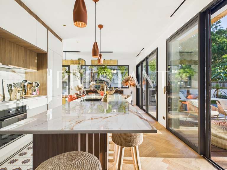 Maison Anglet - 4 chambres - 215m²