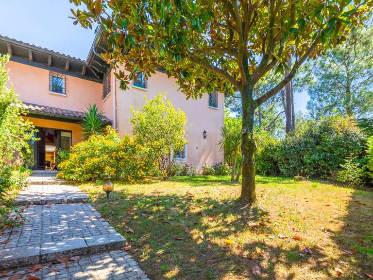 Maison Anglet - 4 chambres - 219m²