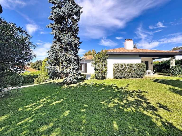 Maison Anglet - 4 chambres - 168m²