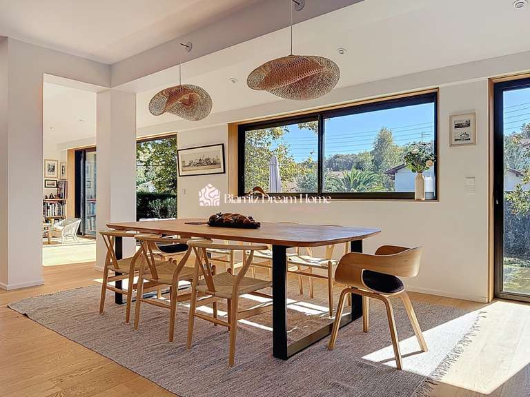 Maison Anglet - 4 chambres - 176m²