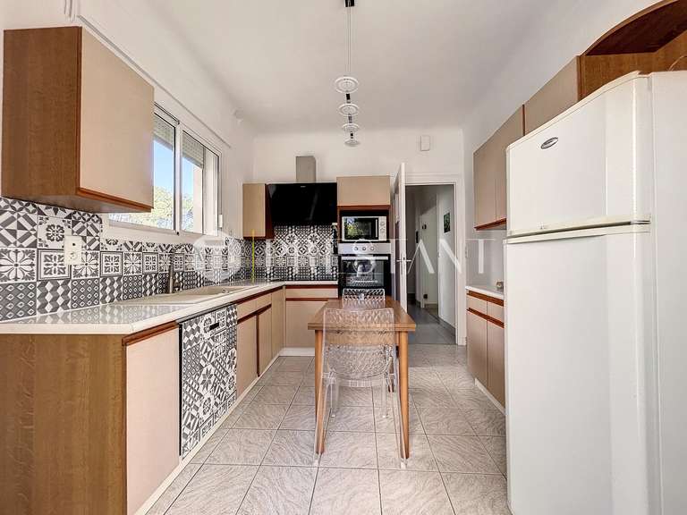 Maison Anglet - 5 chambres - 232m²