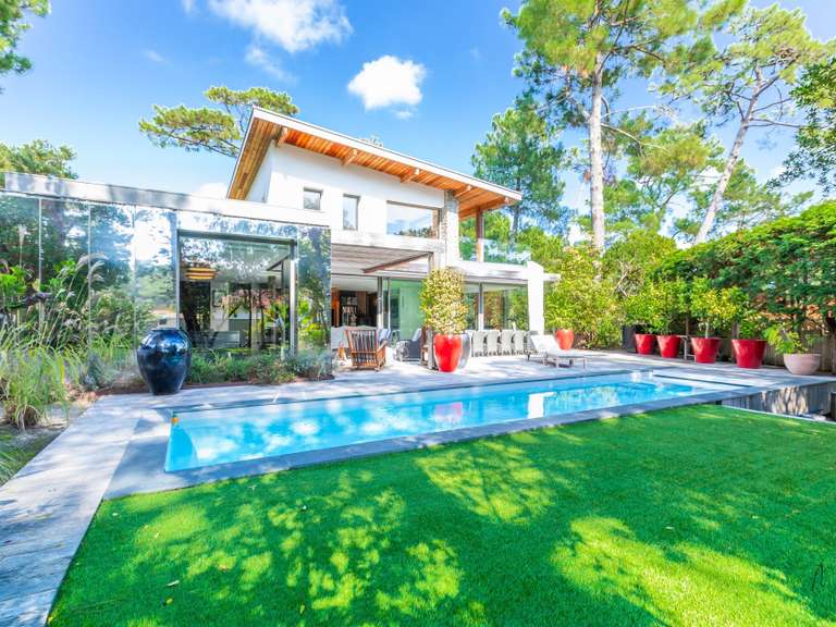 Maison Anglet - 7 chambres - 248m²