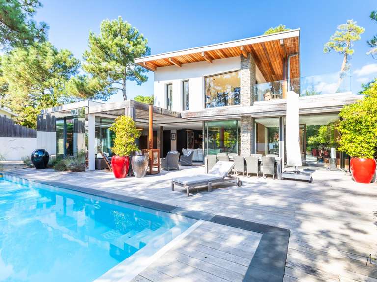 Maison Anglet - 7 chambres - 248m²