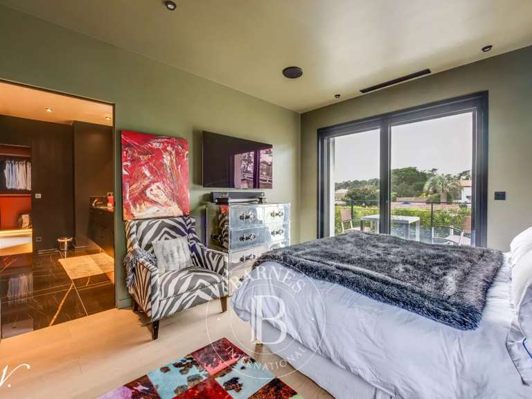 Maison Anglet - 3 chambres - 300m²