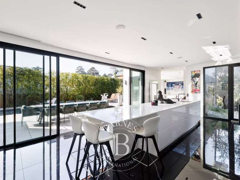 Maison Anglet - 3 chambres - 300m²