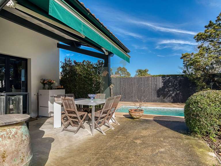 Maison Anglet - 4 chambres - 145m²