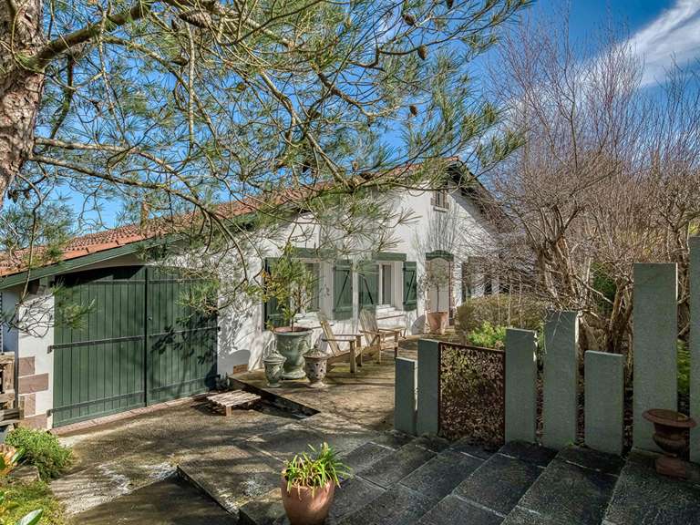 Maison Anglet - 4 chambres - 145m²