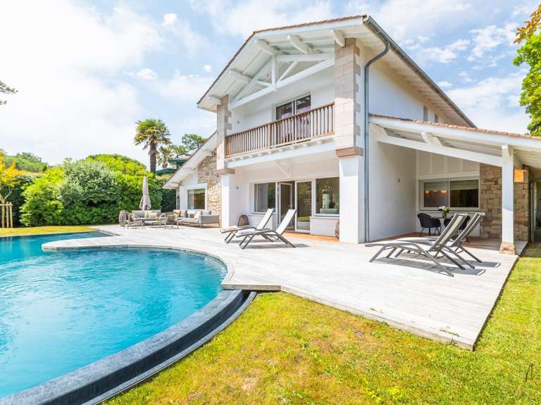 Maison Anglet - 5 chambres - 312m²