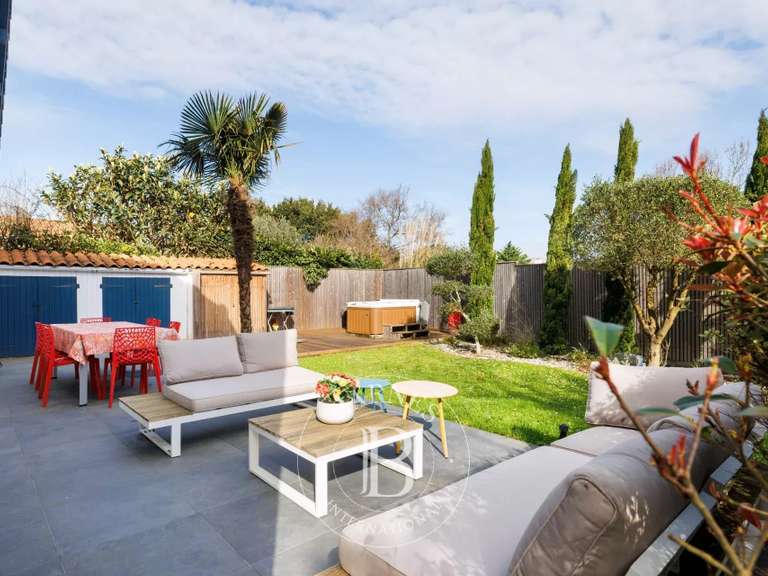 Maison Anglet - 3 chambres - 180m²