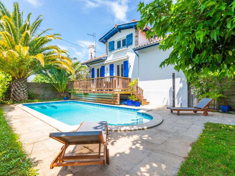 Maison Anglet - 4 chambres - 143m²