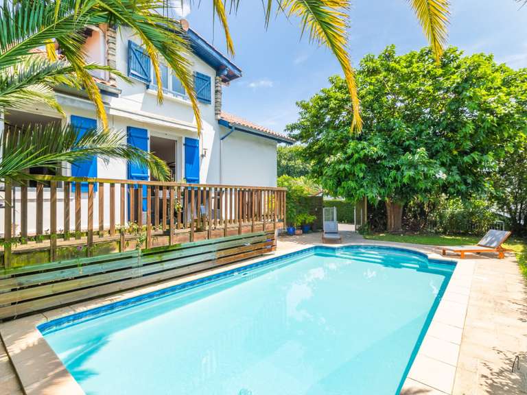 Maison Anglet - 4 chambres - 143m²