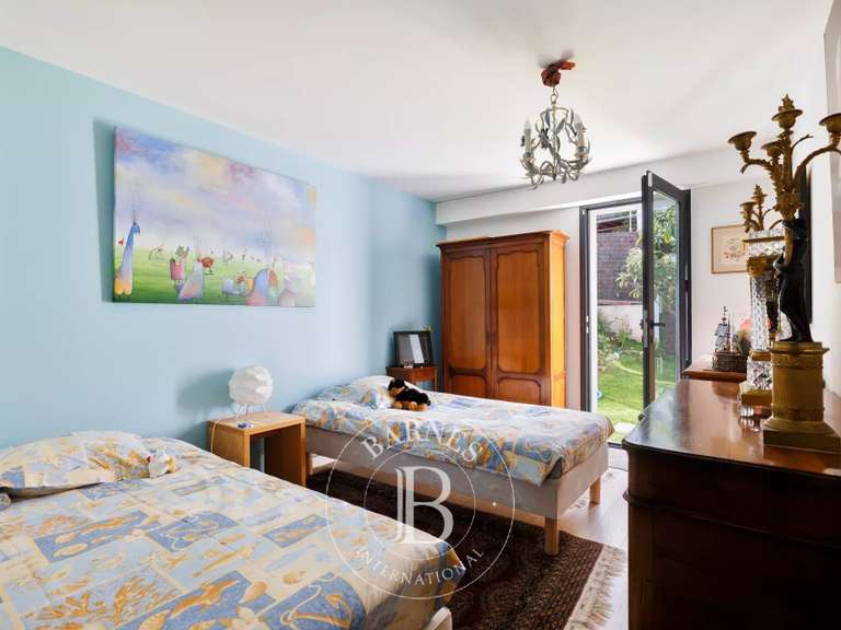 Maison Anglet - 4 chambres - 235m²